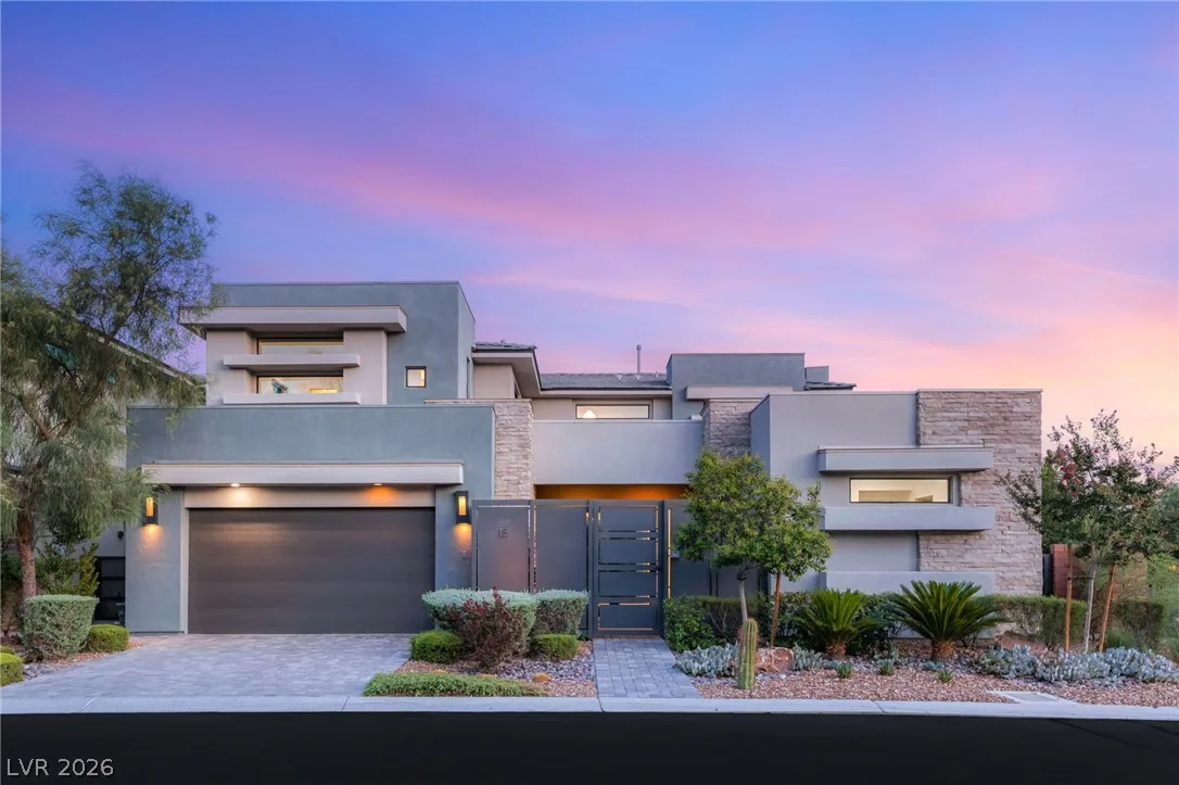 15 Gemstar Lane — photo 2