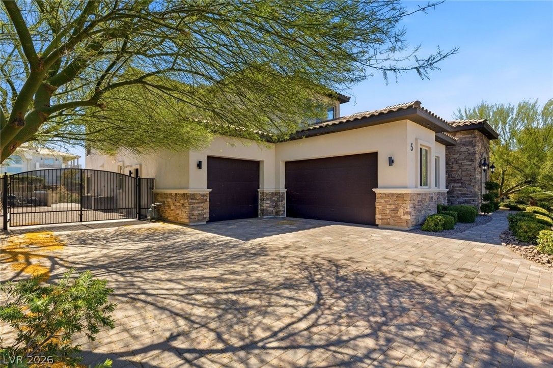 5 Ayden Drive — photo 3