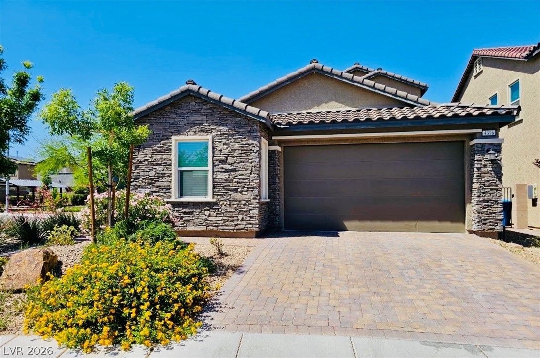 4376 Latitude Valley Court — photo 3