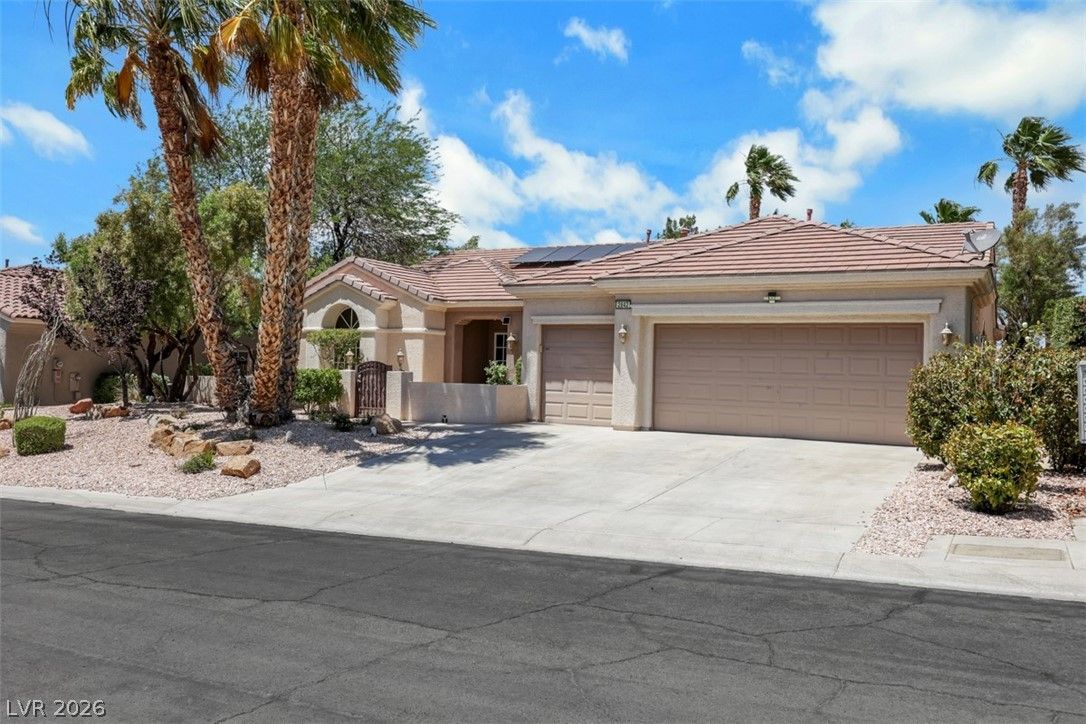 2842 Winslow Springs Drive — photo 3