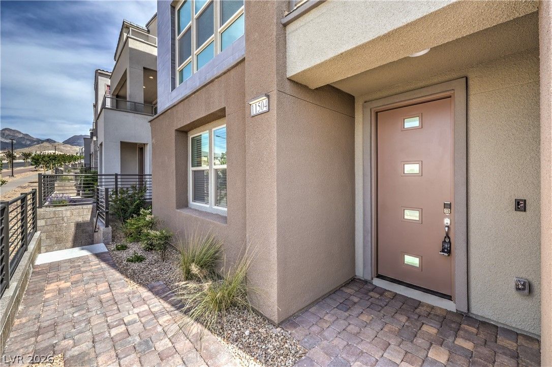 11504 Fleet Wing Avenue — photo 3