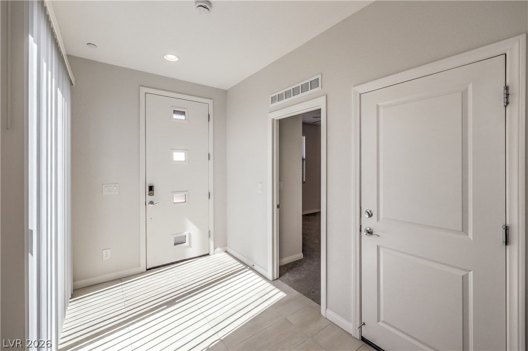 11504 Fleet Wing Avenue — photo 5