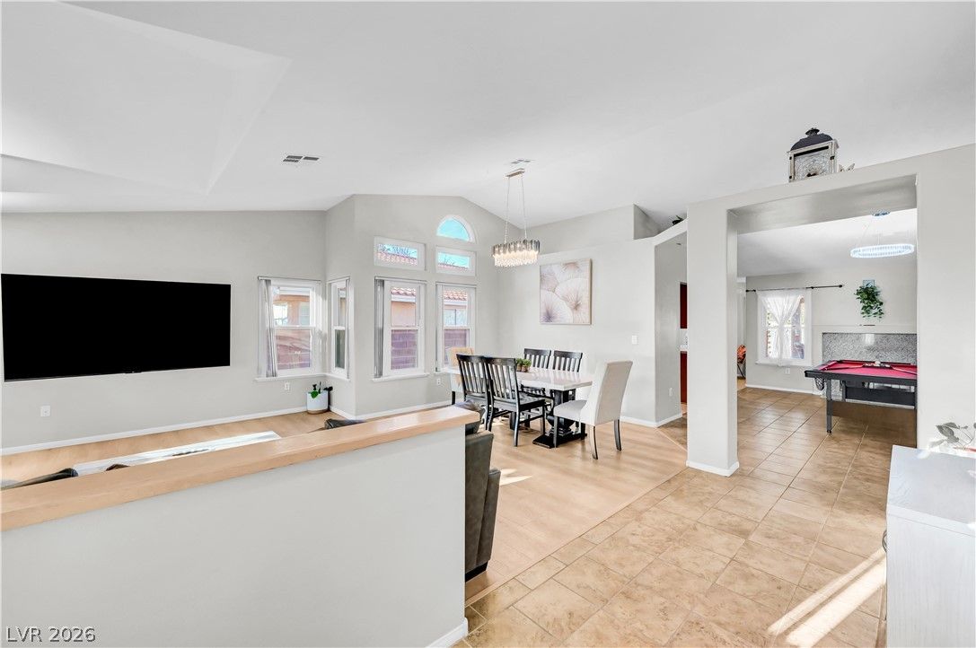 7724 Clearwood Avenue — photo 4
