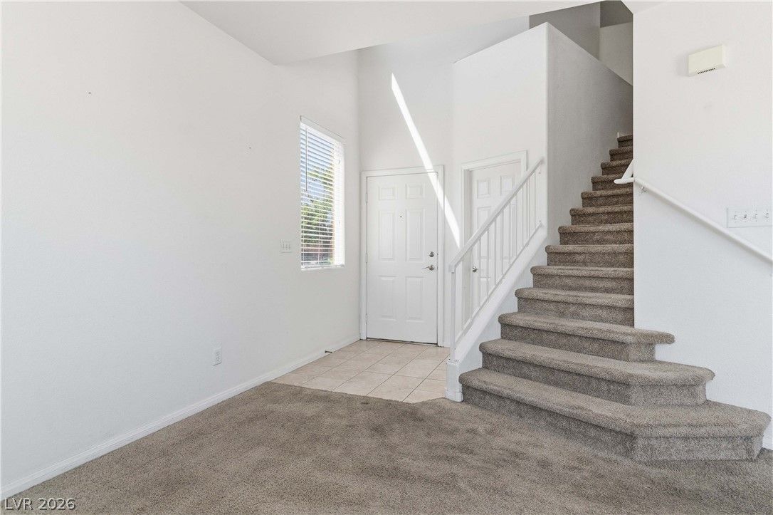 304 Sonoma Valley Street — photo 4