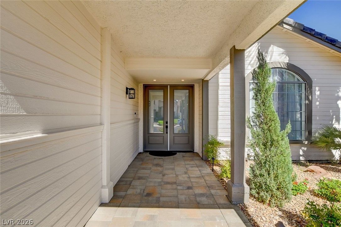 2924 Domino Way — photo 3