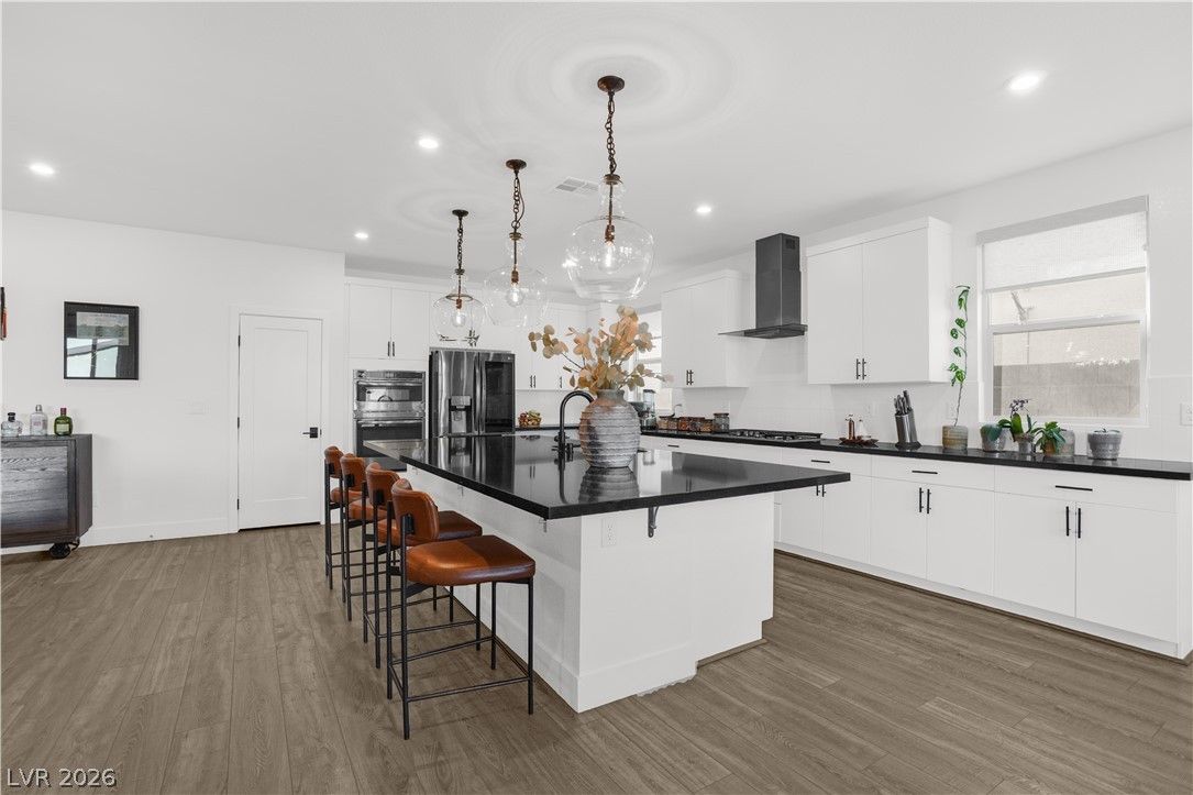 6842 Empire Cliff Street — photo 4