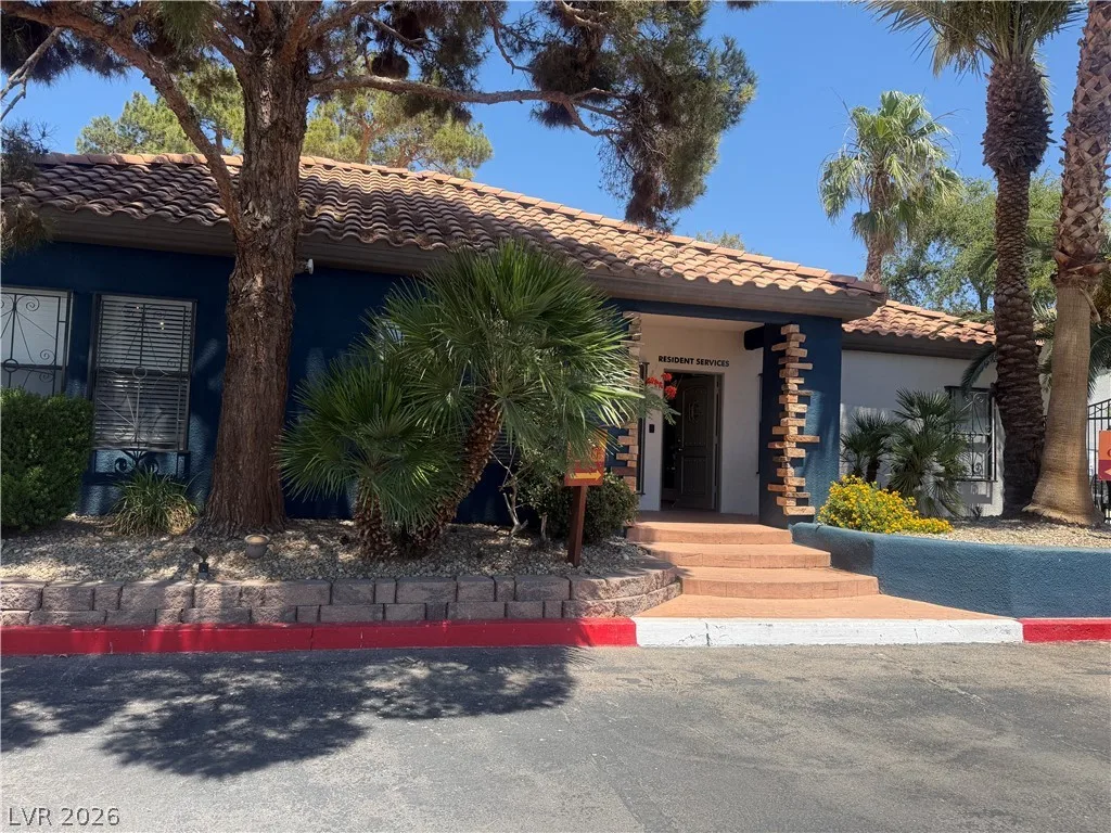 3135 South Mojave Road 218 — photo 5