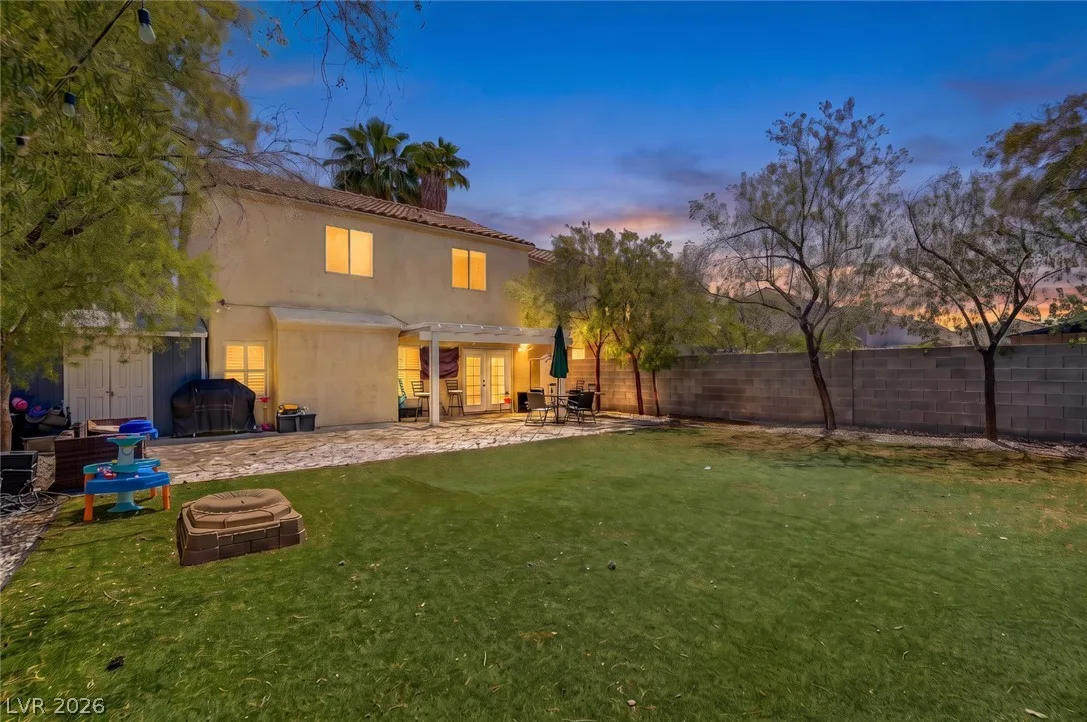 5543 Aleman Drive — photo 3