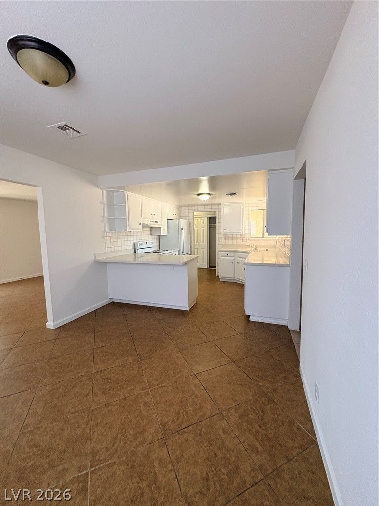 3508 Miramar Drive — photo 5