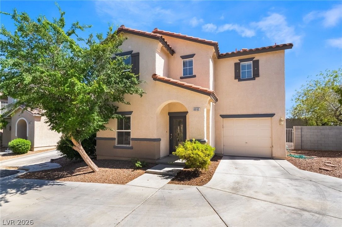 8995 Leaping Pad Court — photo 1
