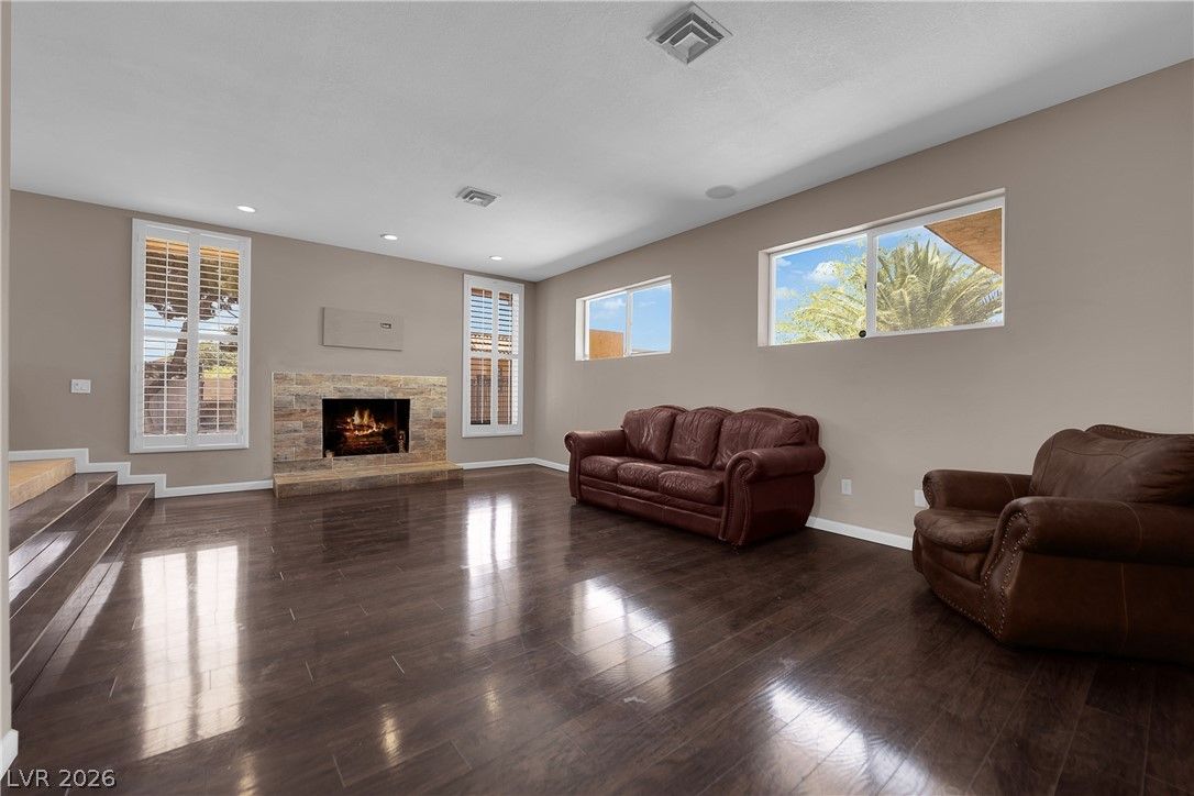7564 Placid Street — photo 2