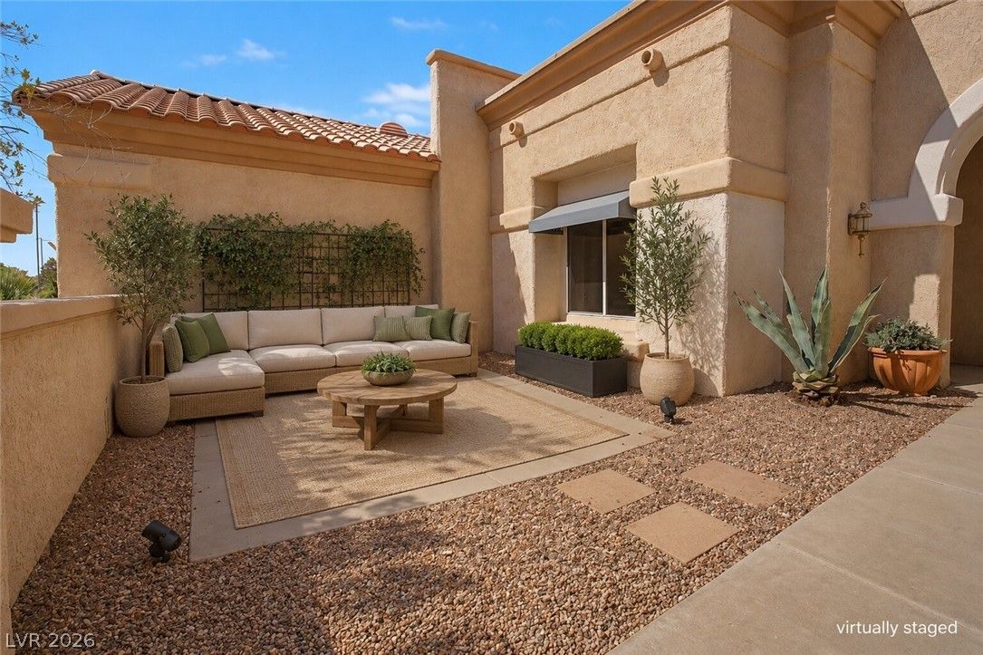2333 Scotch Lake Street — photo 3