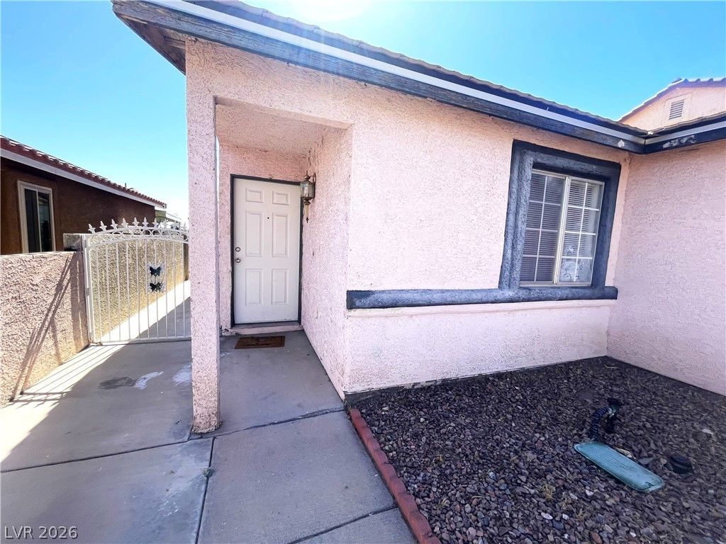 515 Chandler Street — photo 2 of 24