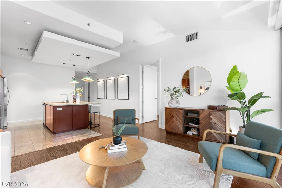 4471 Dean Martin Drive 305 — photo 4