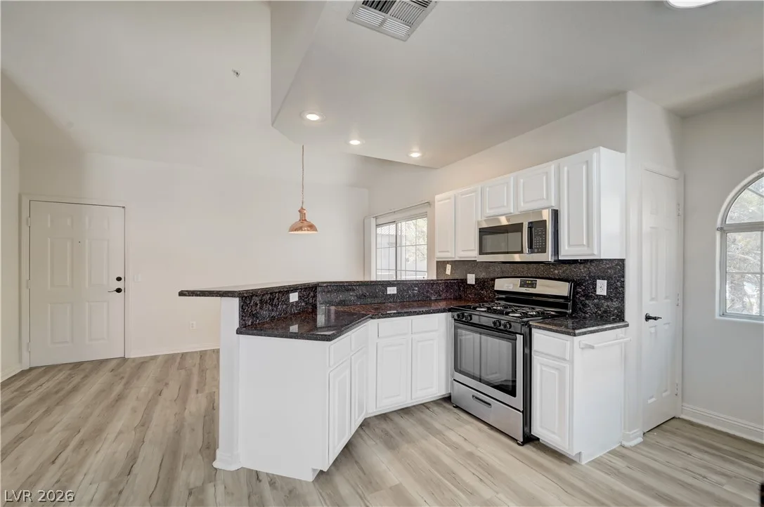 2925 Wigwam Parkway 1823 — photo 2