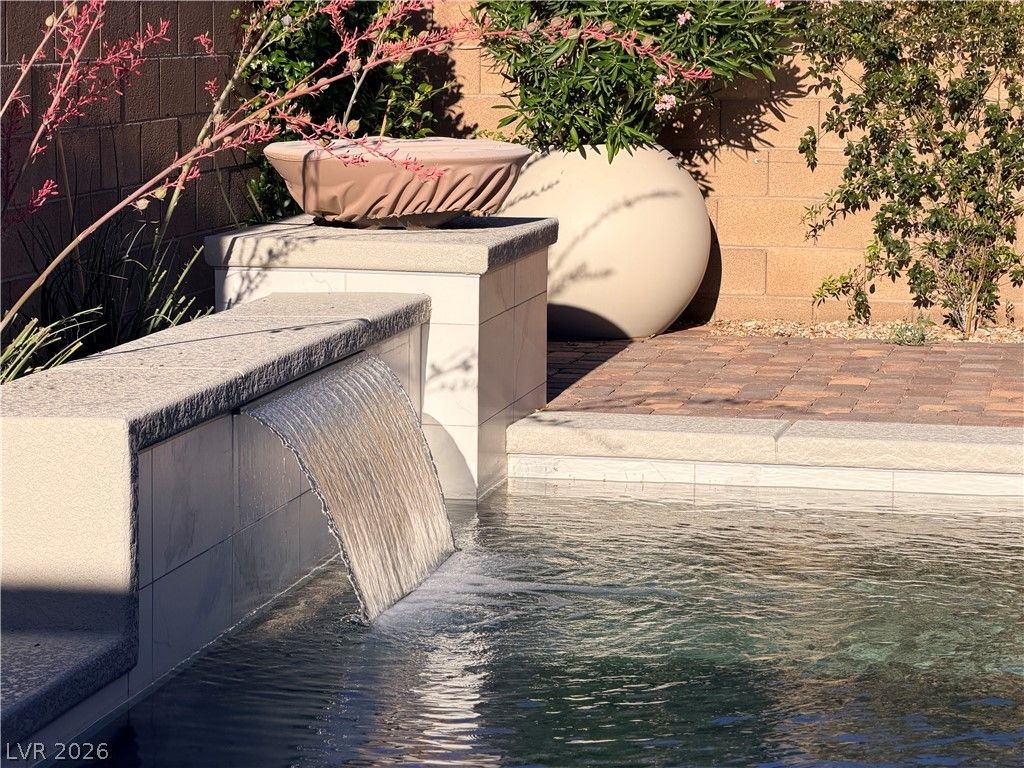 11622 Peregrine Point Court — photo 3