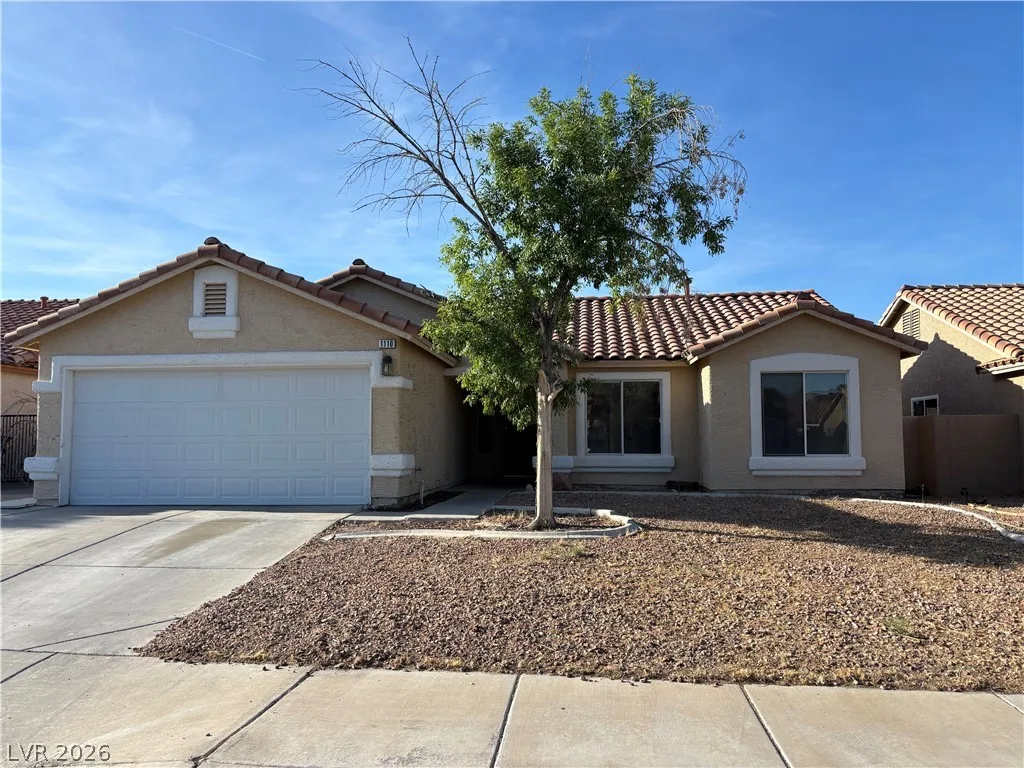 1110 Sport Of Kings Avenue — photo 1
