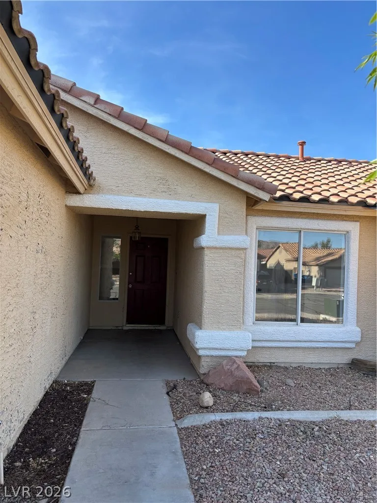 1110 Sport Of Kings Avenue — photo 2