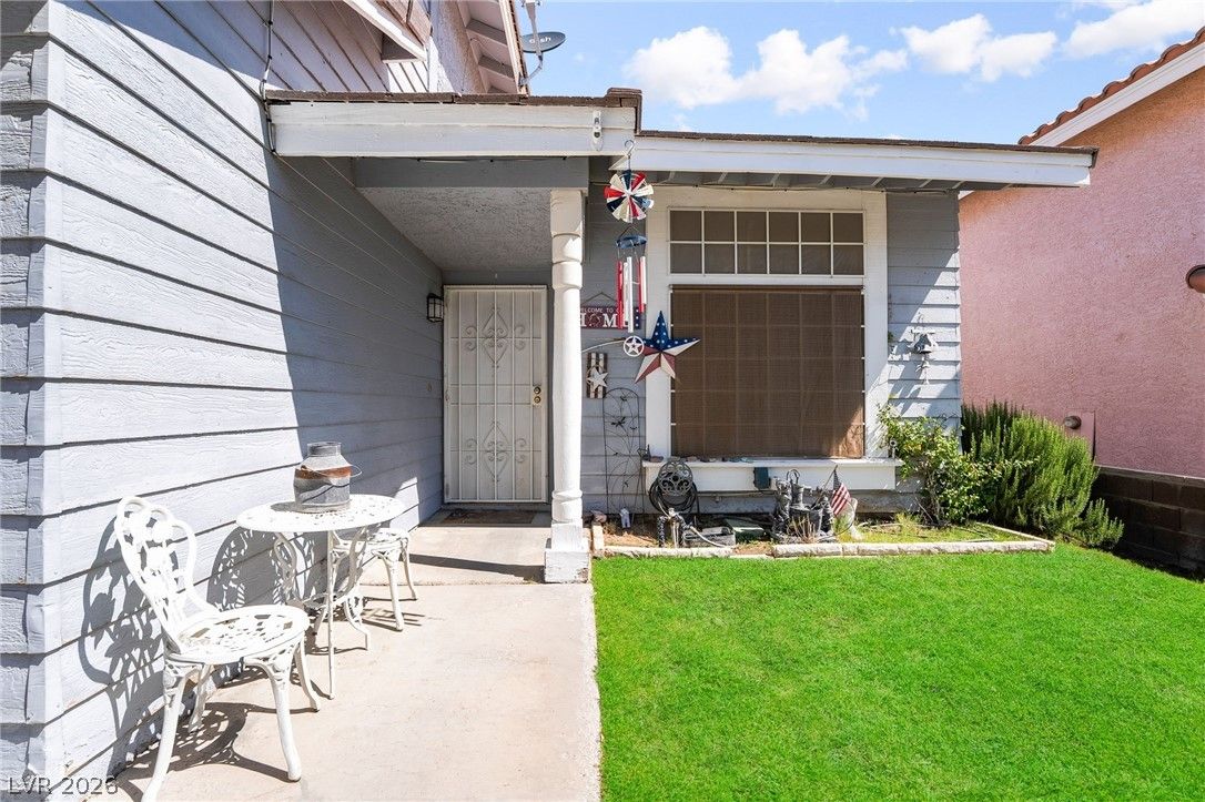 2850 Preciso Lane — photo 4 of 48