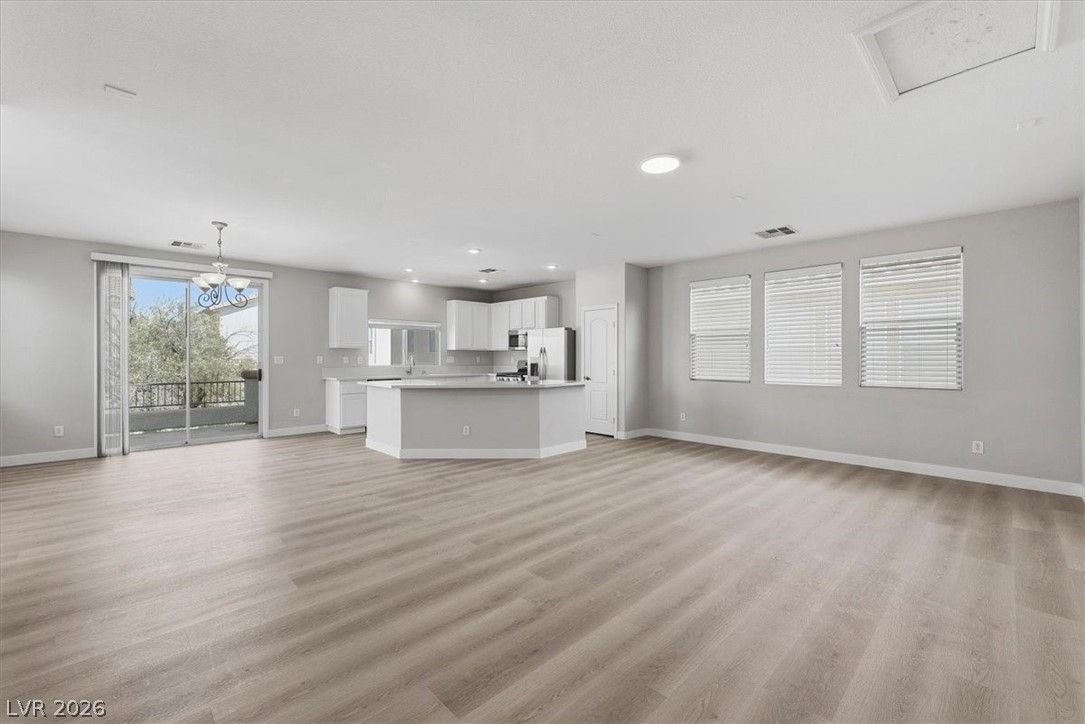 6540 West American Flower Street — photo 3