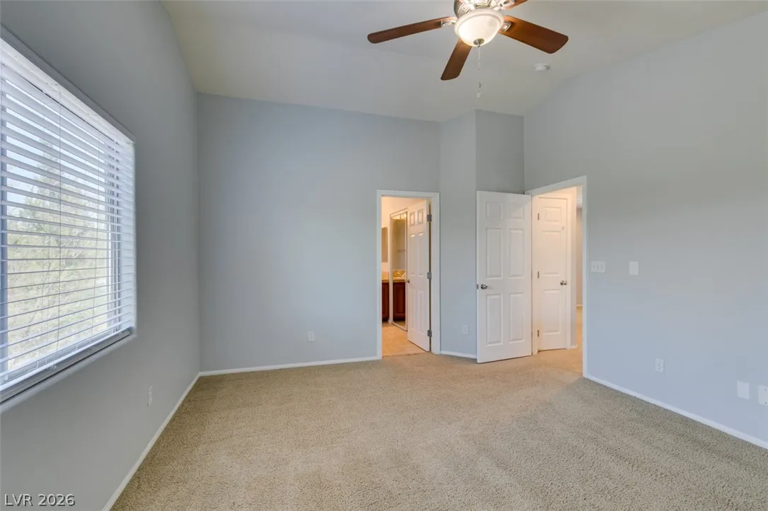 8433 Spencer Canyon Street — photo 4