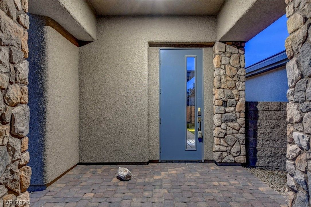64 Reflection Cove Drive — photo 5
