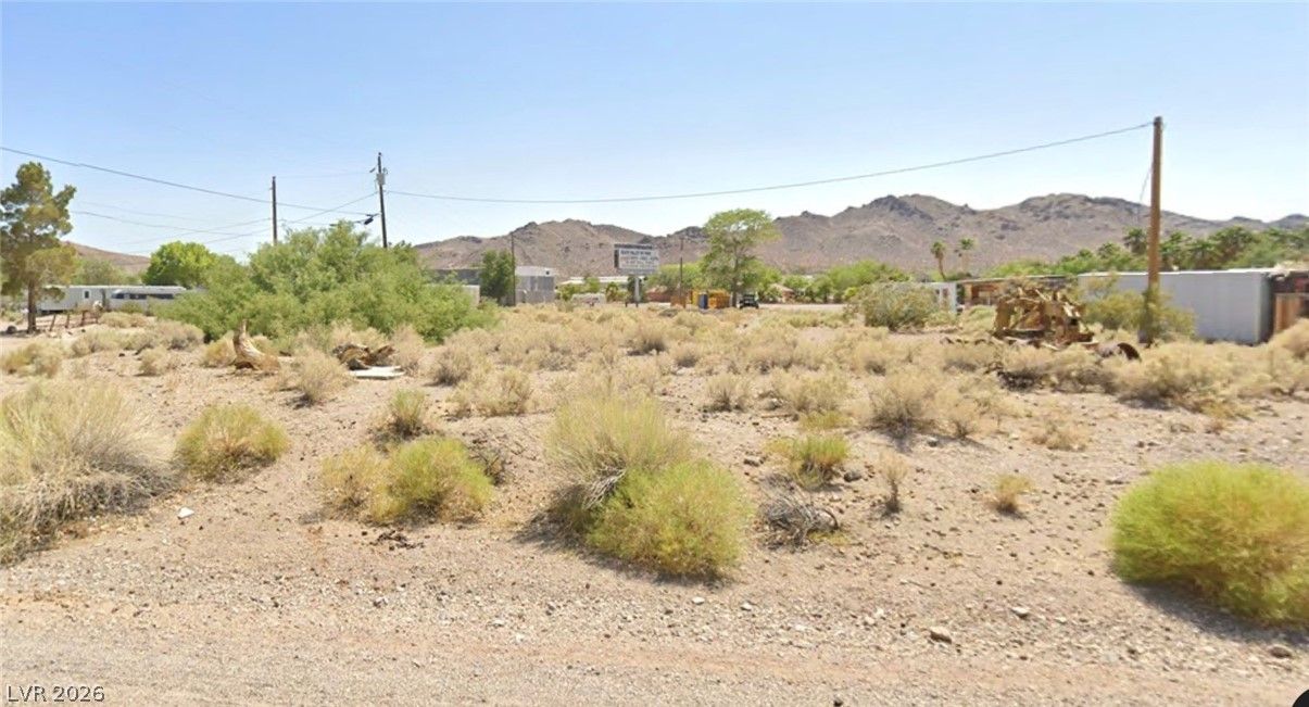 750 South Us-95 — photo 1 of 4