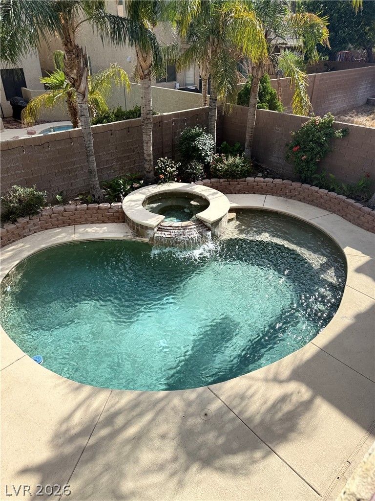 9109 Little Horse Avenue — photo 4