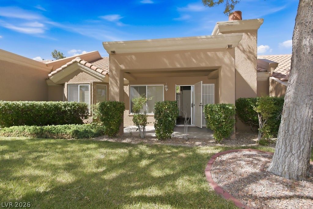 8601 Willowrich Drive — photo 4