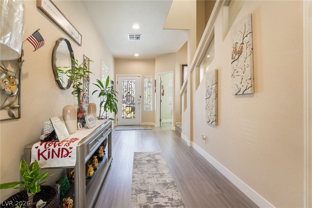 6028 Thistle Meadow Avenue — photo 5
