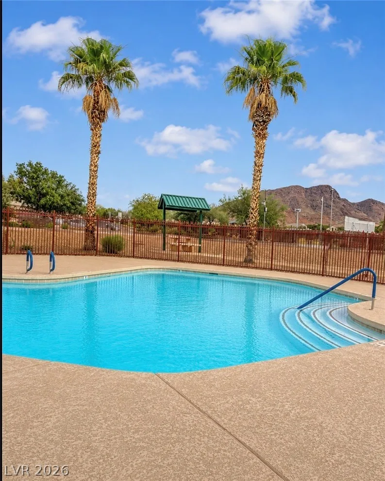 2444 Belt Buckley Drive — photo 2