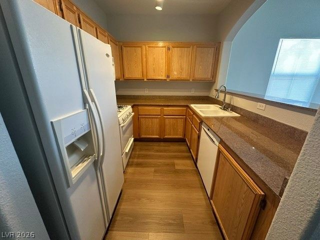 9975 Peace Way 2098 — photo 2 of 13