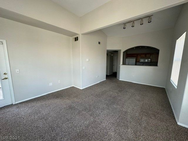 9975 Peace Way 2098 — photo 3 of 13