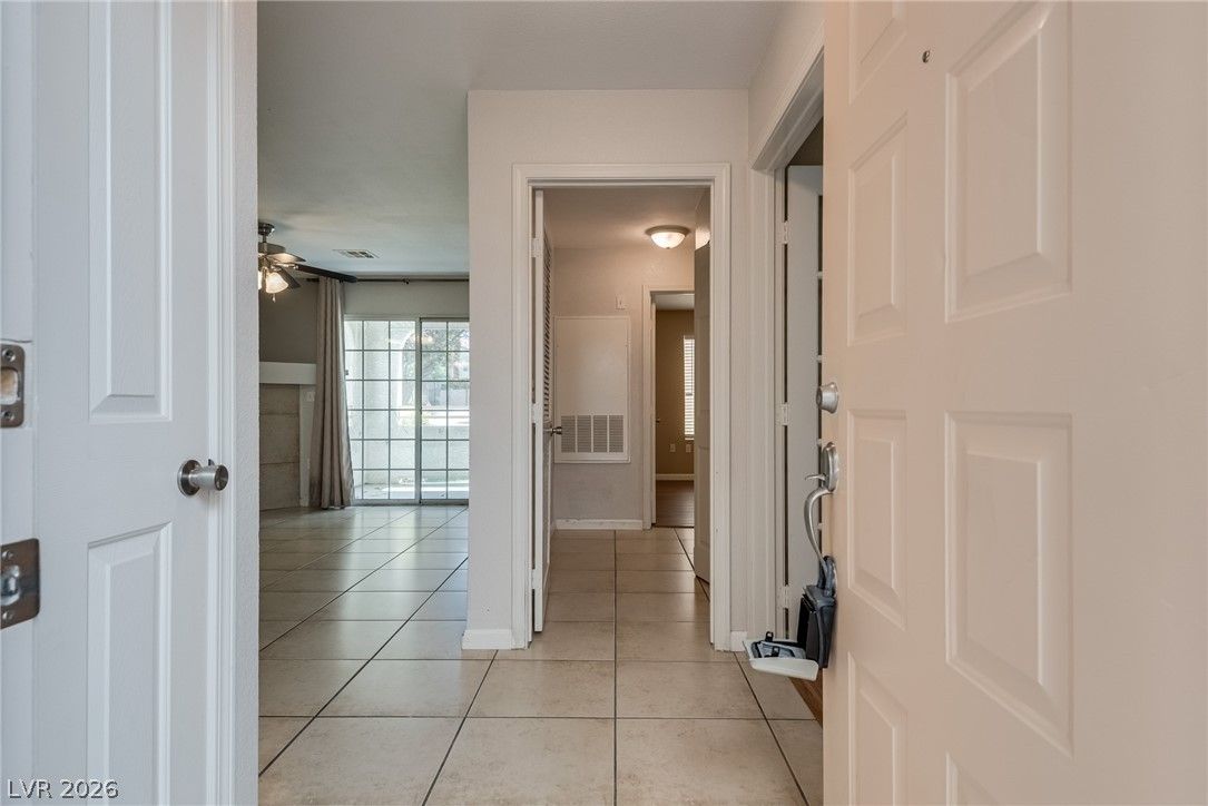 8452 Boseck Drive 130 — photo 5