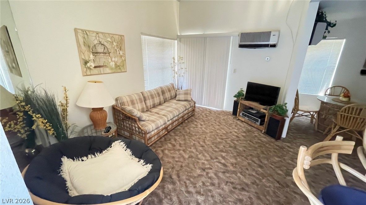 500 Elm Drive 203 — photo 5