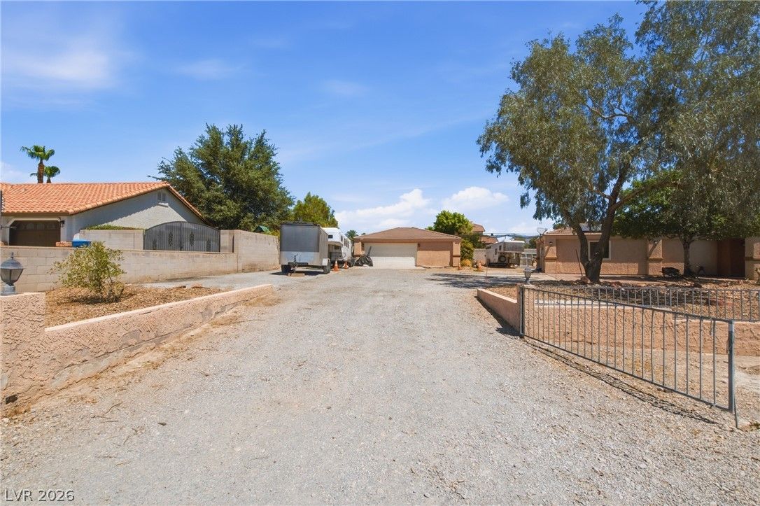8350 Lori Marie Circle — photo 4