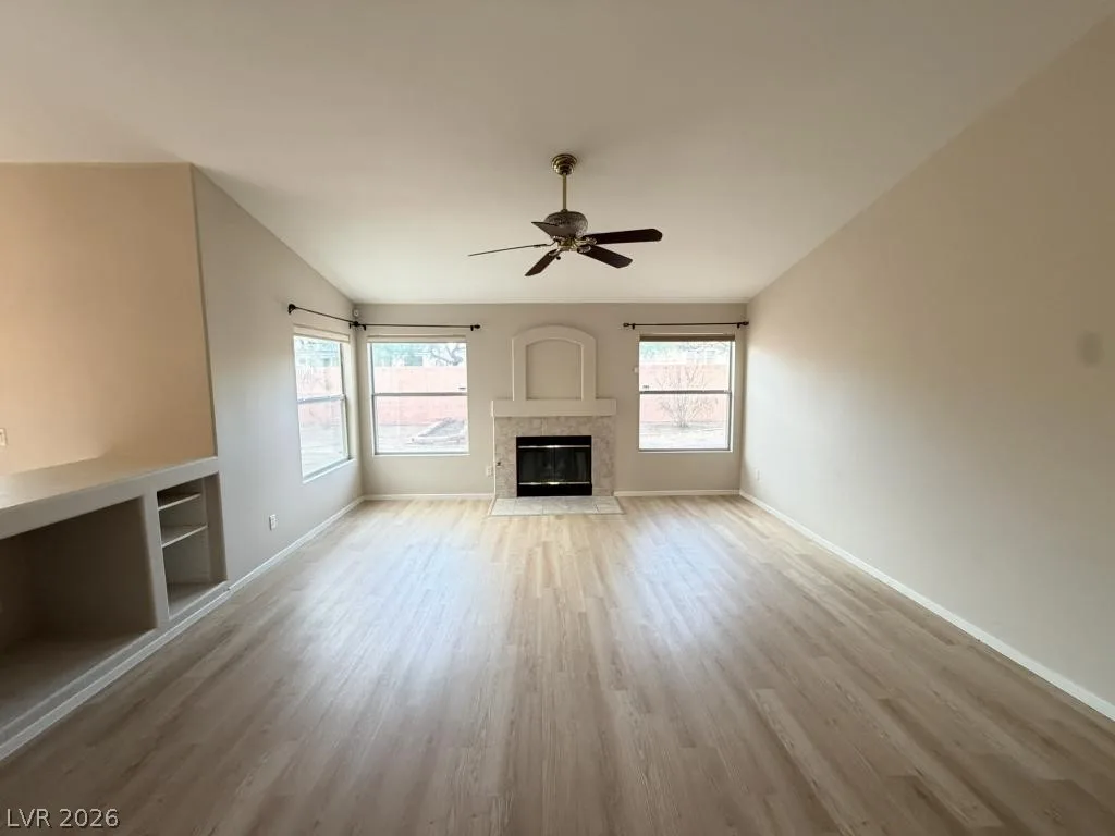 4102 Hemphill Street — photo 4
