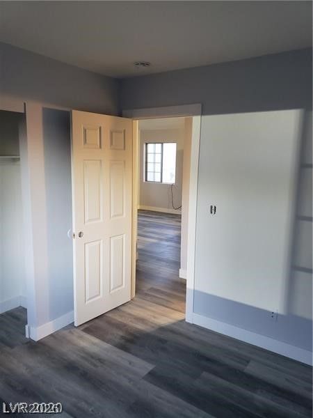 4622 Tracylynn Lane — photo 5 of 16