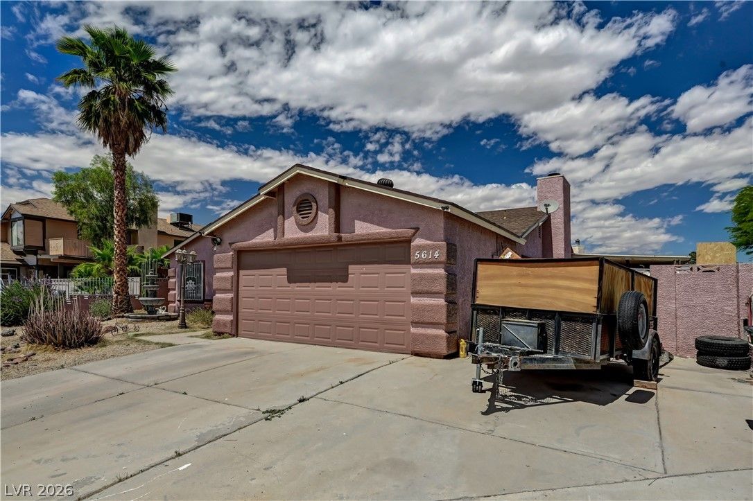5614 Grossmont Avenue — photo 5