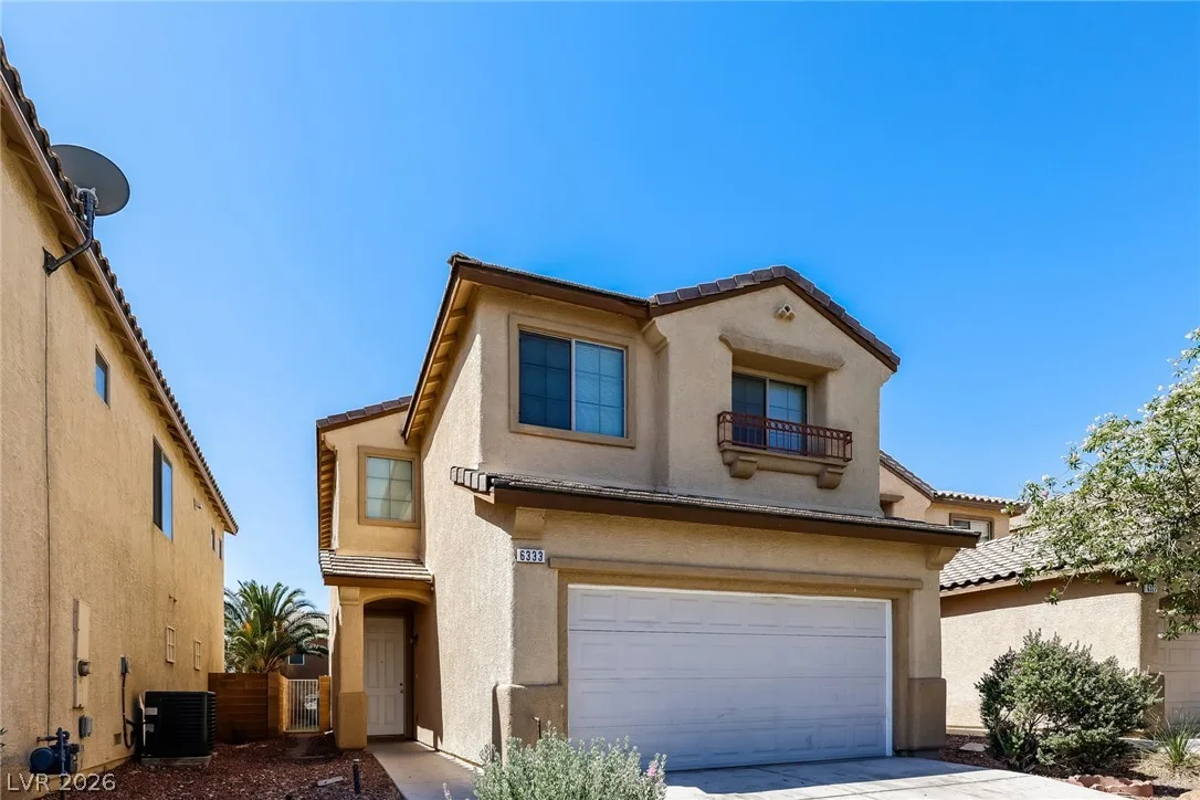 6333 Hamilton Grove Avenue — photo 4 of 22
