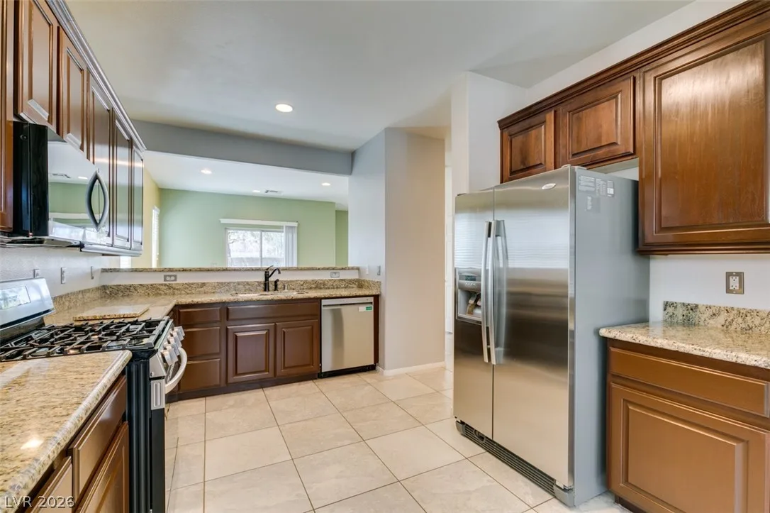 11041 Magenta Crest Court — photo 3