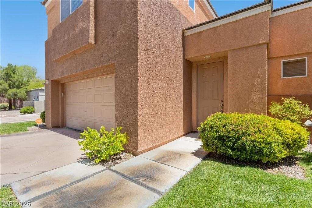 640 Chase Tree Street — photo 3