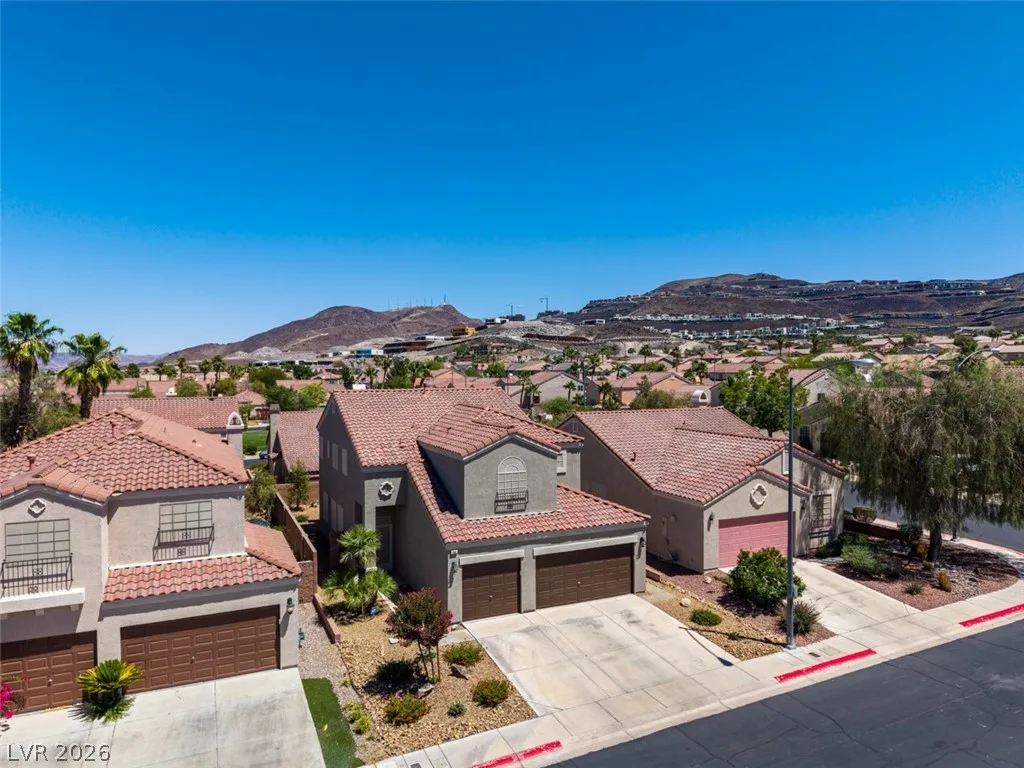 268 Paloma Vista Street — photo 2