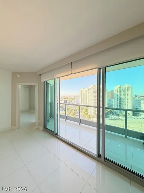 222 Karen Avenue 2904 — photo 3