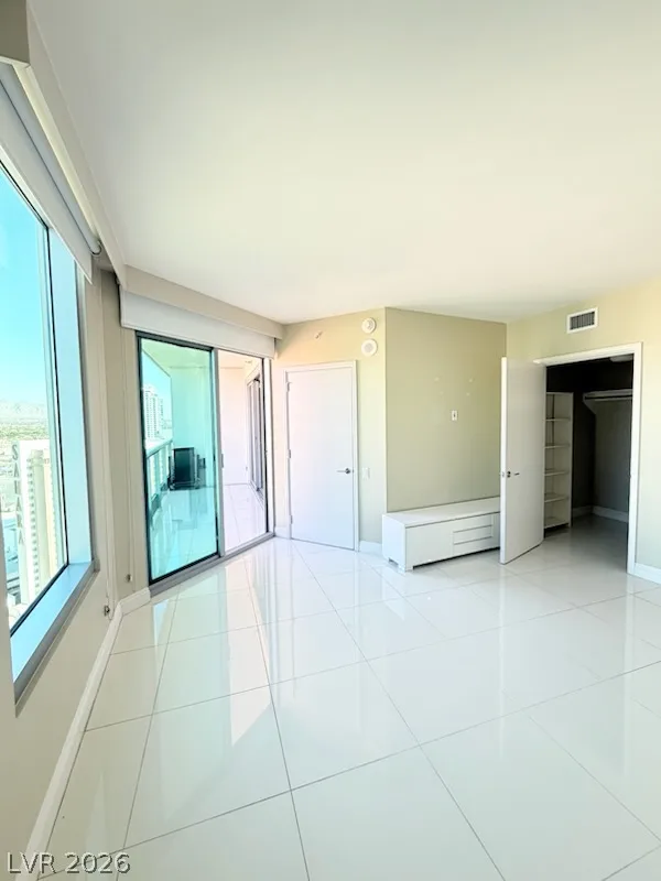 222 Karen Avenue 2904 — photo 5