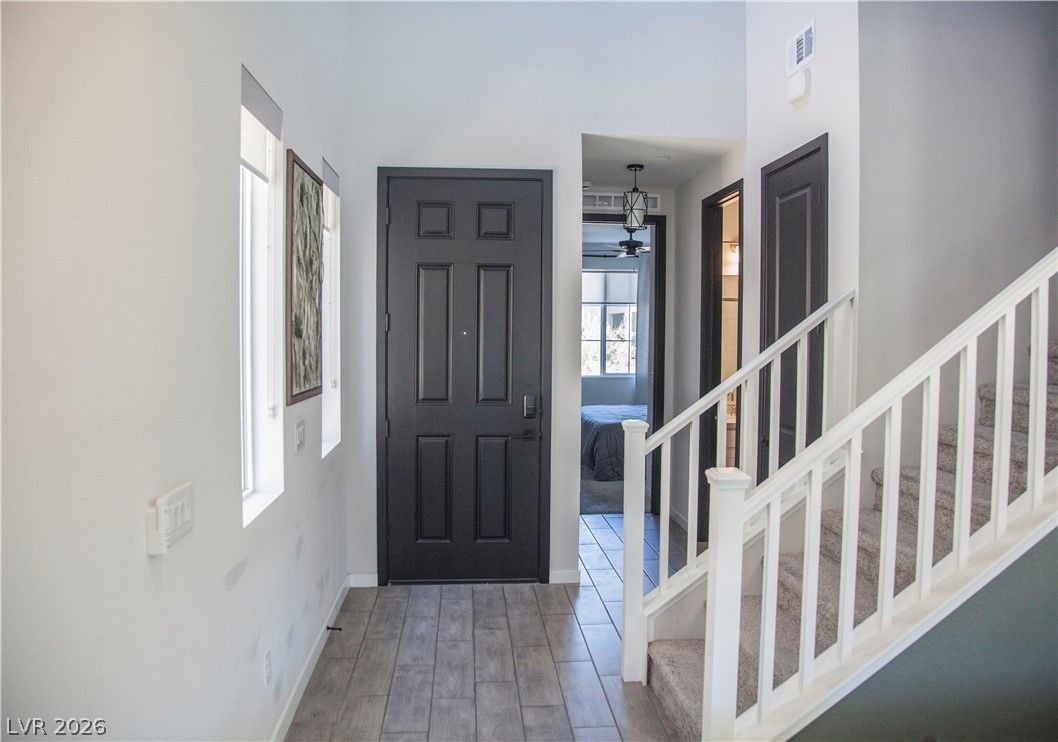 873 Benning Street — photo 5 of 36
