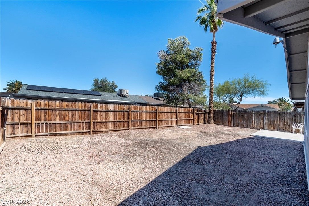 4748 Buena Vista Way — photo 2