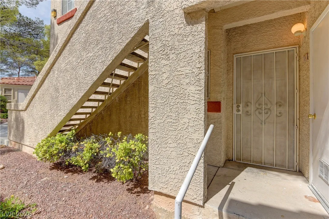 8425 Running Deer Avenue 104 — photo 3 of 15