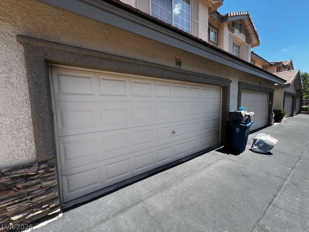 9901 Trailwood Drive 1069 — photo 2