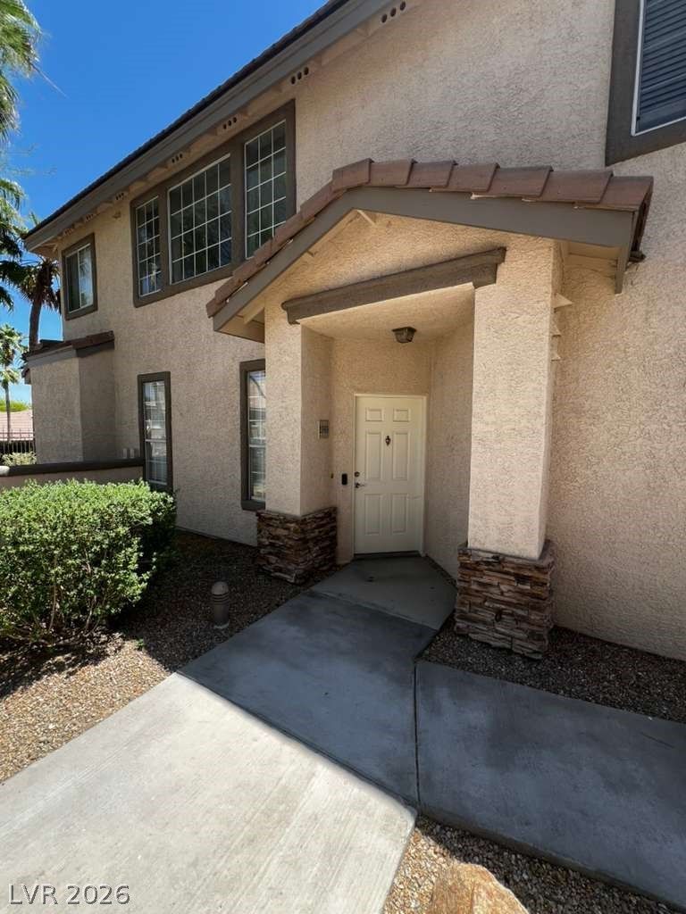 9901 Trailwood Drive 1069 — photo 4